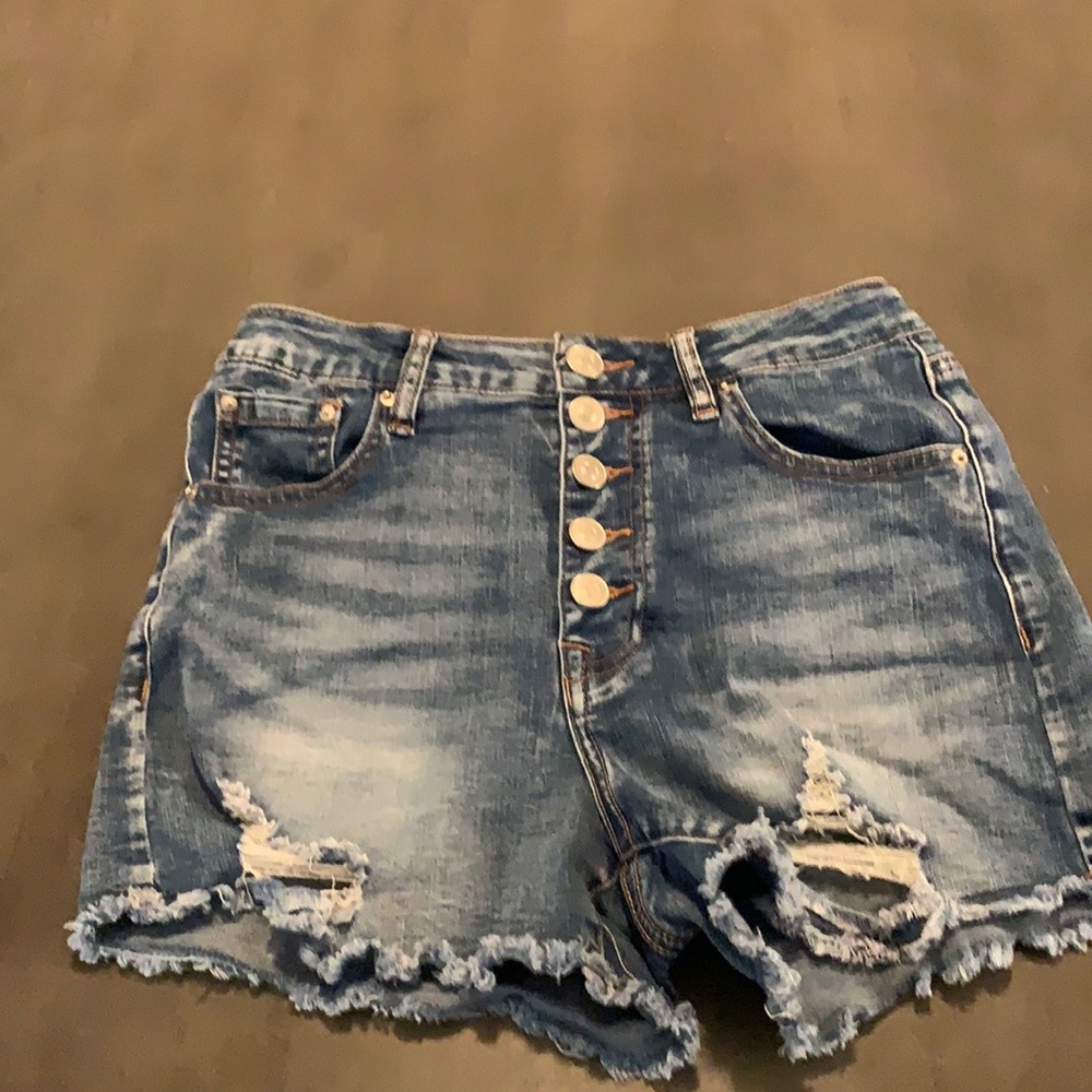 Cute button up shorts,blue,size 6